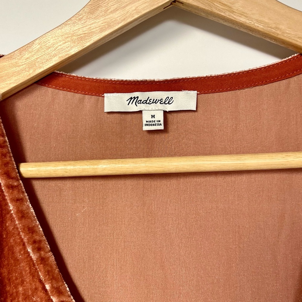 NWOT Madewell Velvet Tulip-Sleeve Ruffle Top - Picture 7 of 9